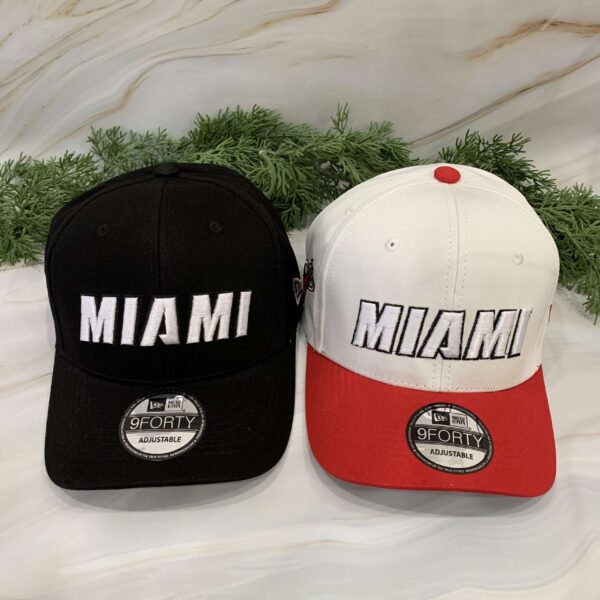 MEN'S MIAMI HEAT NEWS ERAS RED TEAM STATEMENT EDITION 9FORTY ADJUSTABLE HAT